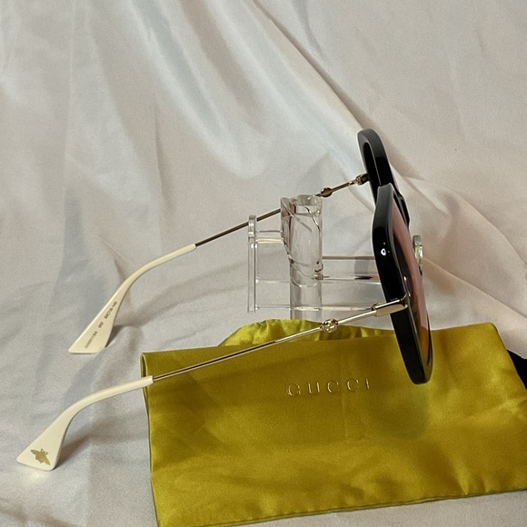 Gucci GG0511SA non-polarized women’s sunglasses NEW - Picture 3 of 7